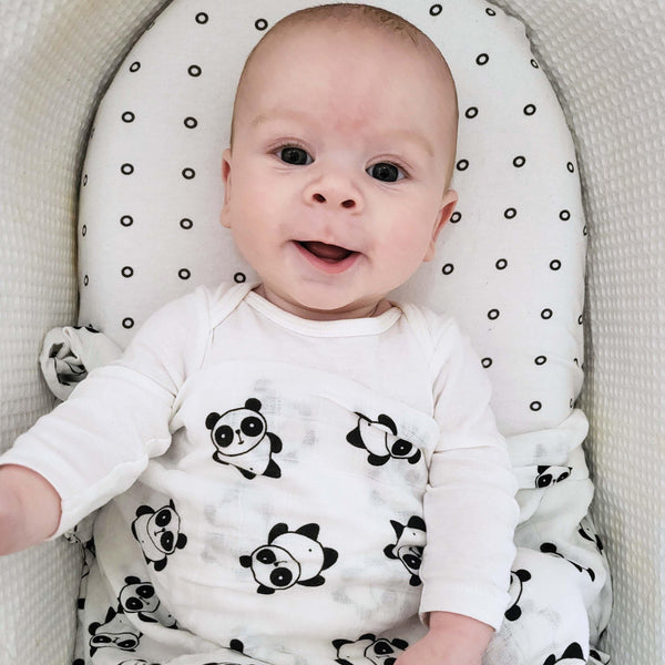 black and white muslin, black and white baby muslin wrap, baby muslin wrap, baby muslin australia, baby wrap australia, feather muslin, zebra muslin, panda muslin, snowflake muslin, winter muslin wrap, winter baby wrap, high contrast wrap, high contrast baby, high contrast muslin, Young wonderer, young wonderer baby boutique